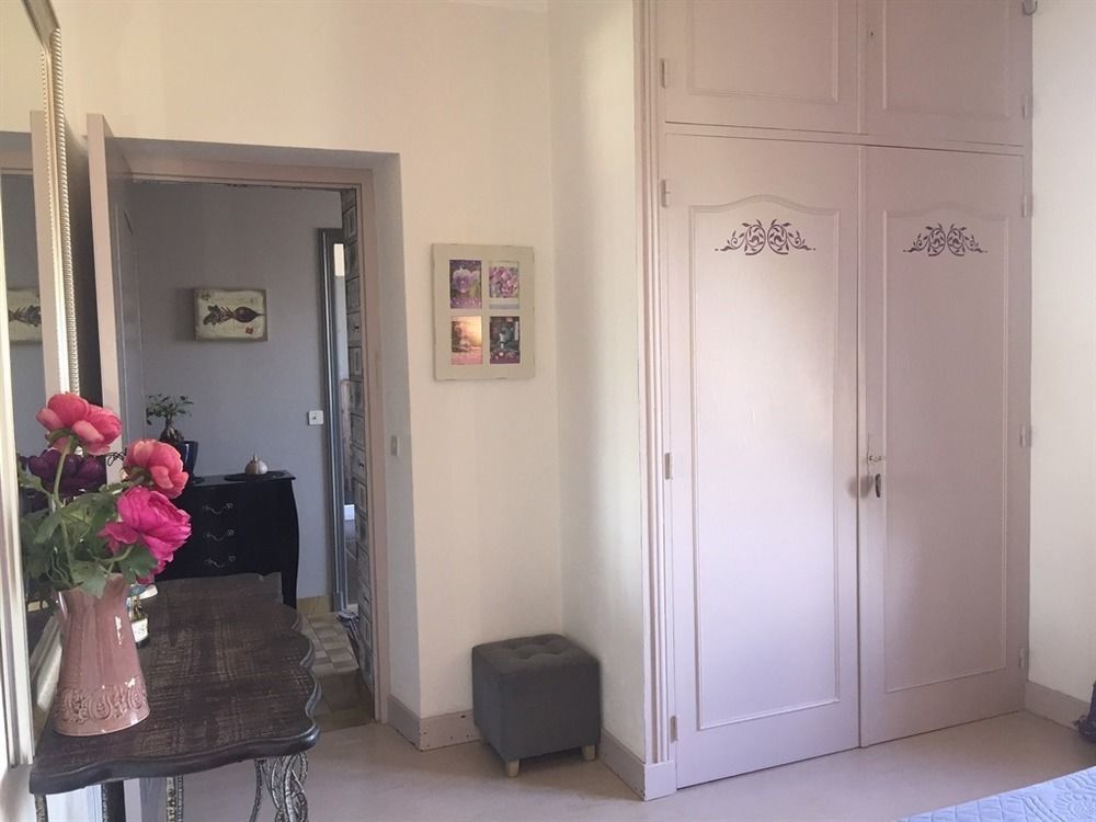 O Clair De Lune Au Coeur De Sarlat - Chambres Climatisees - Parking Prive - Piscine Chauffee - Spa Et Massages 外观 照片
