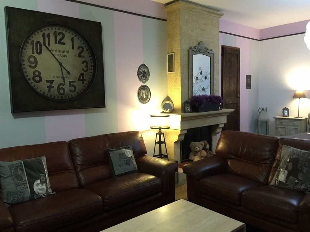 O Clair De Lune Au Coeur De Sarlat - Chambres Climatisees - Parking Prive - Piscine Chauffee - Spa Et Massages 外观 照片